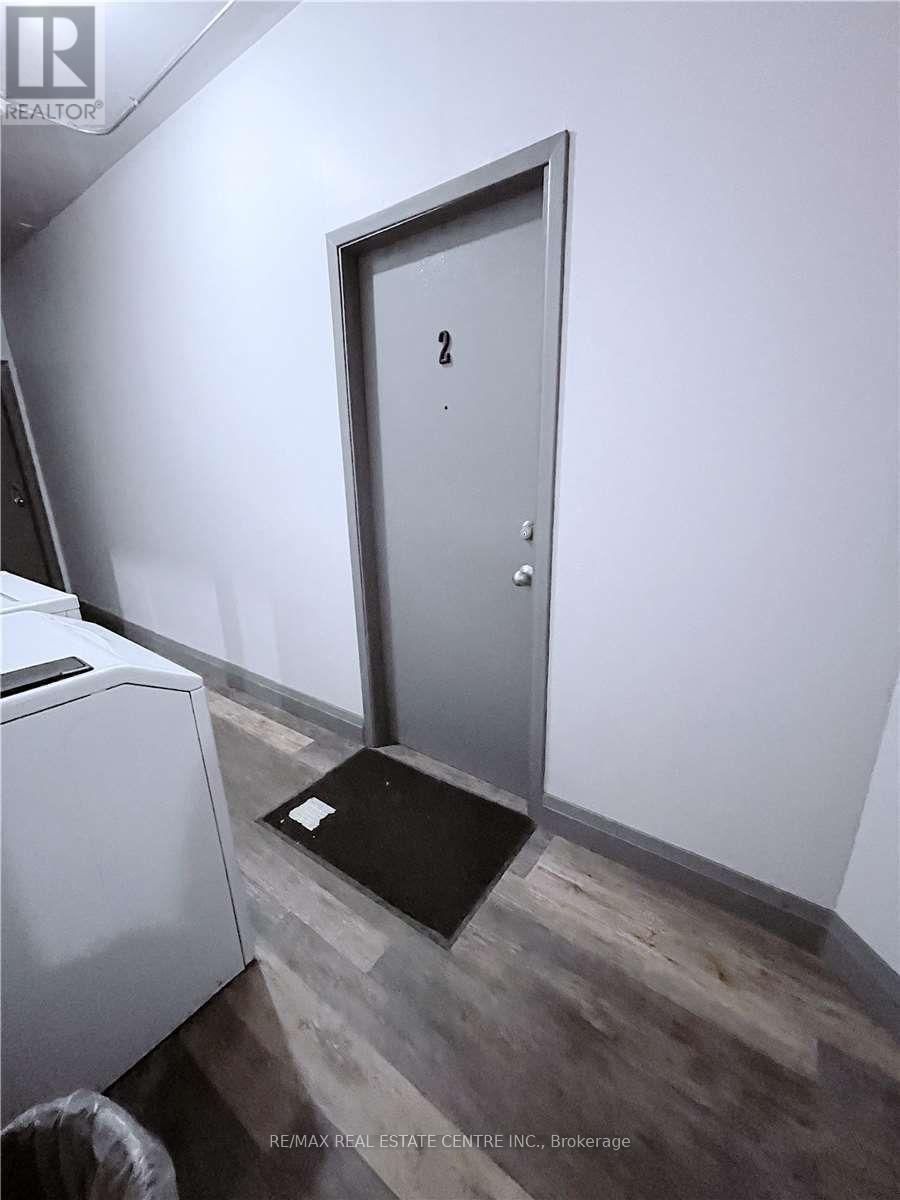 2A - 155 BROADWAY Image 16