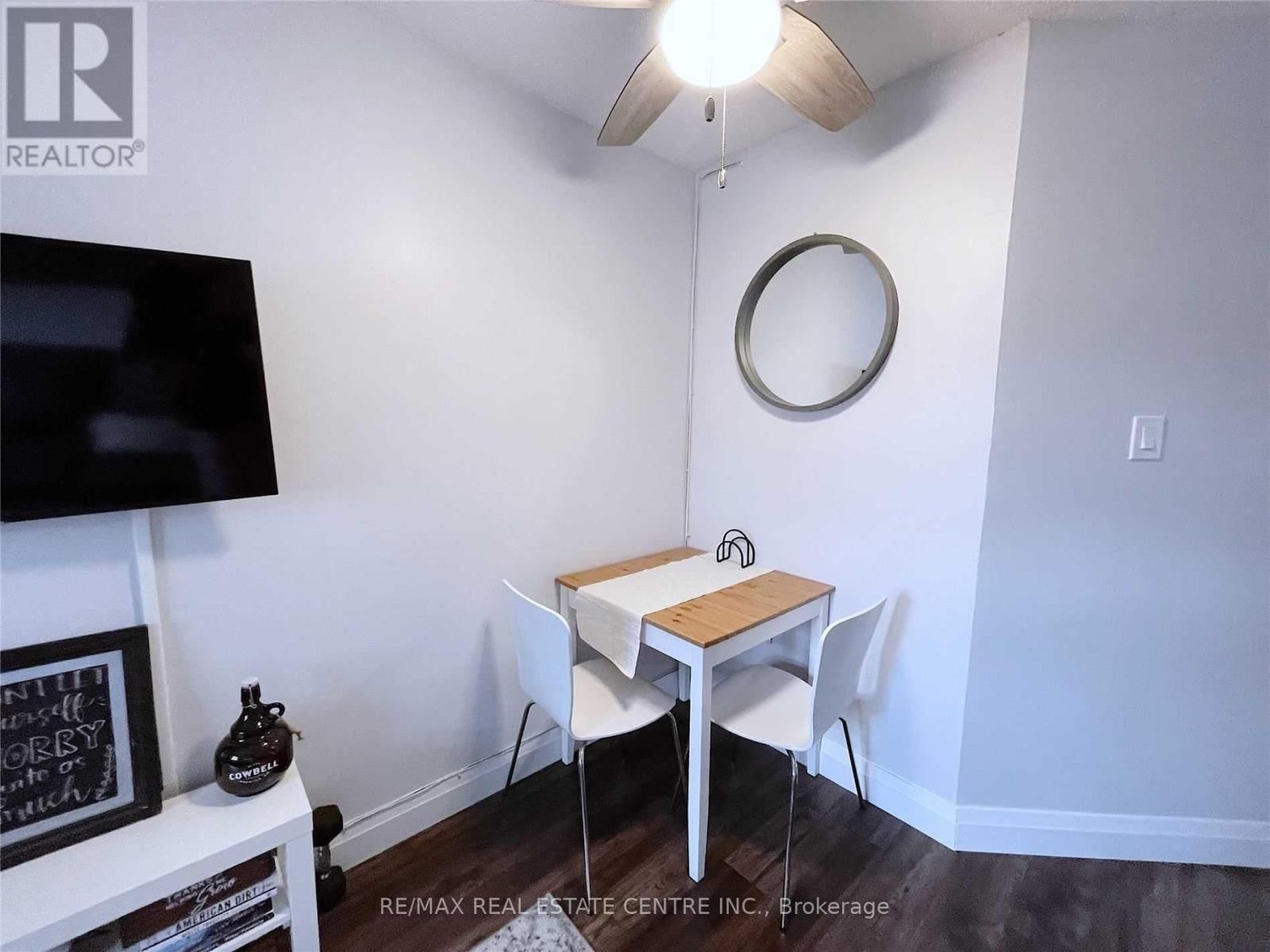 2A - 155 BROADWAY Image 8