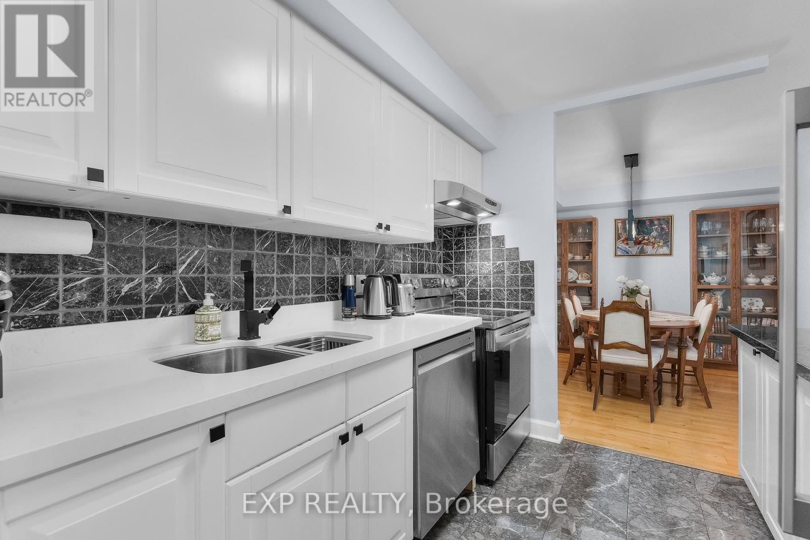 214 - 2267 LAKE SHORE BOULEVARD WEST Image 15