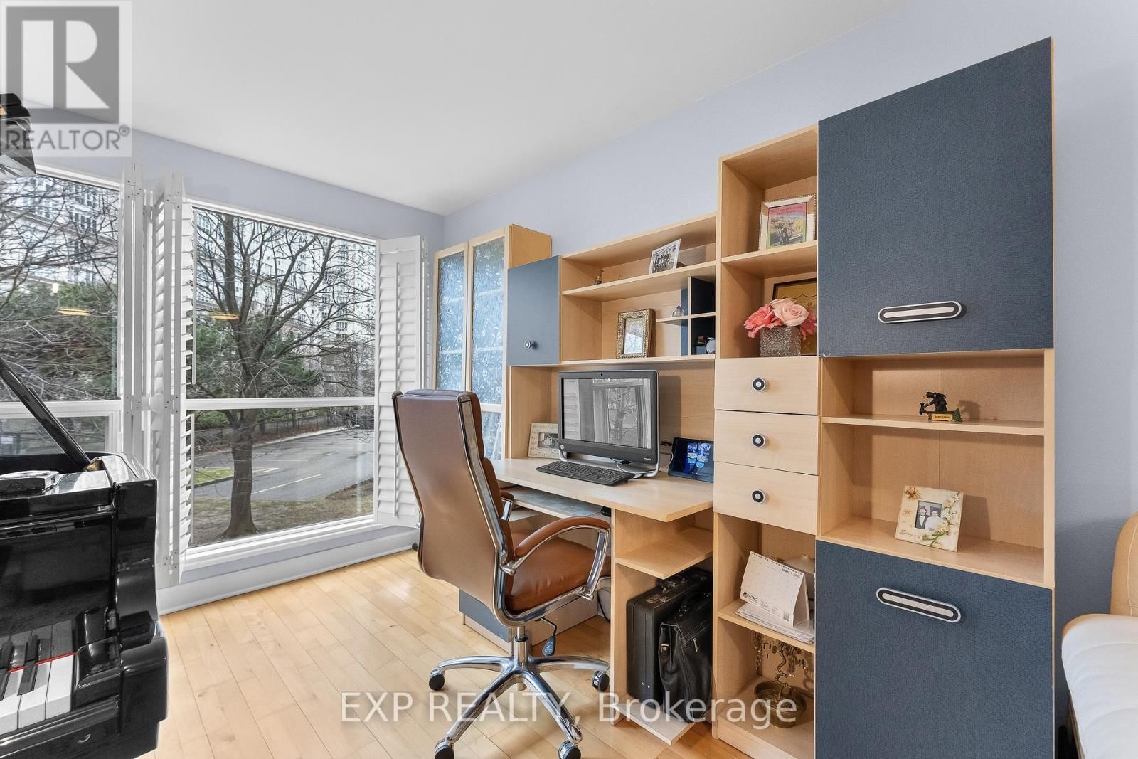 214 - 2267 LAKE SHORE BOULEVARD WEST Image 9