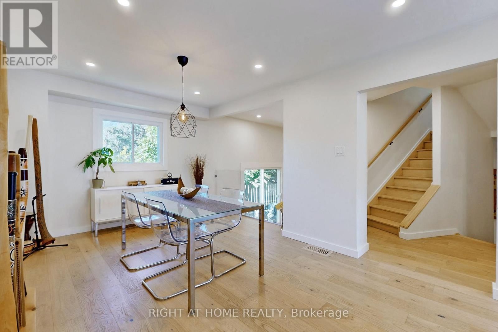 6 - 400 BLOOR STREET Image 11