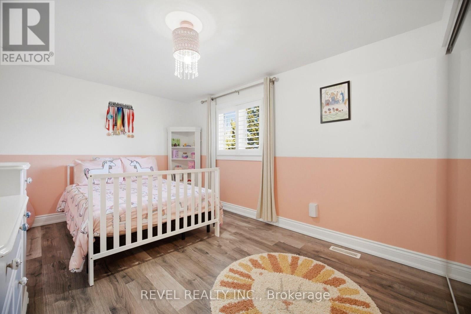 477 BELL STREET Image 24