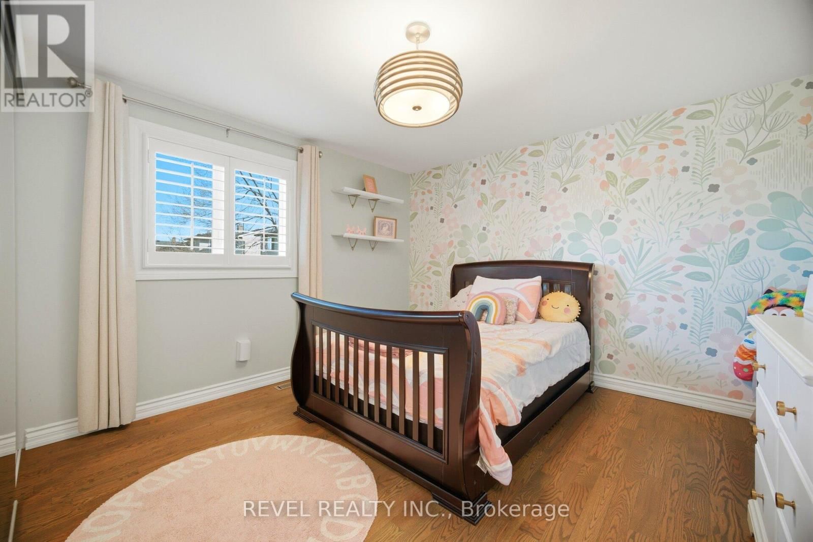 477 BELL STREET Image 25