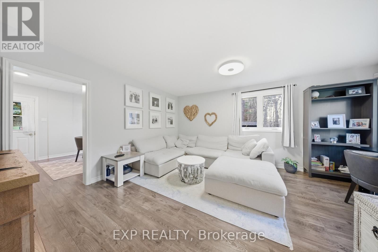 6092 CEDAR SPRINGS ROAD Image 11