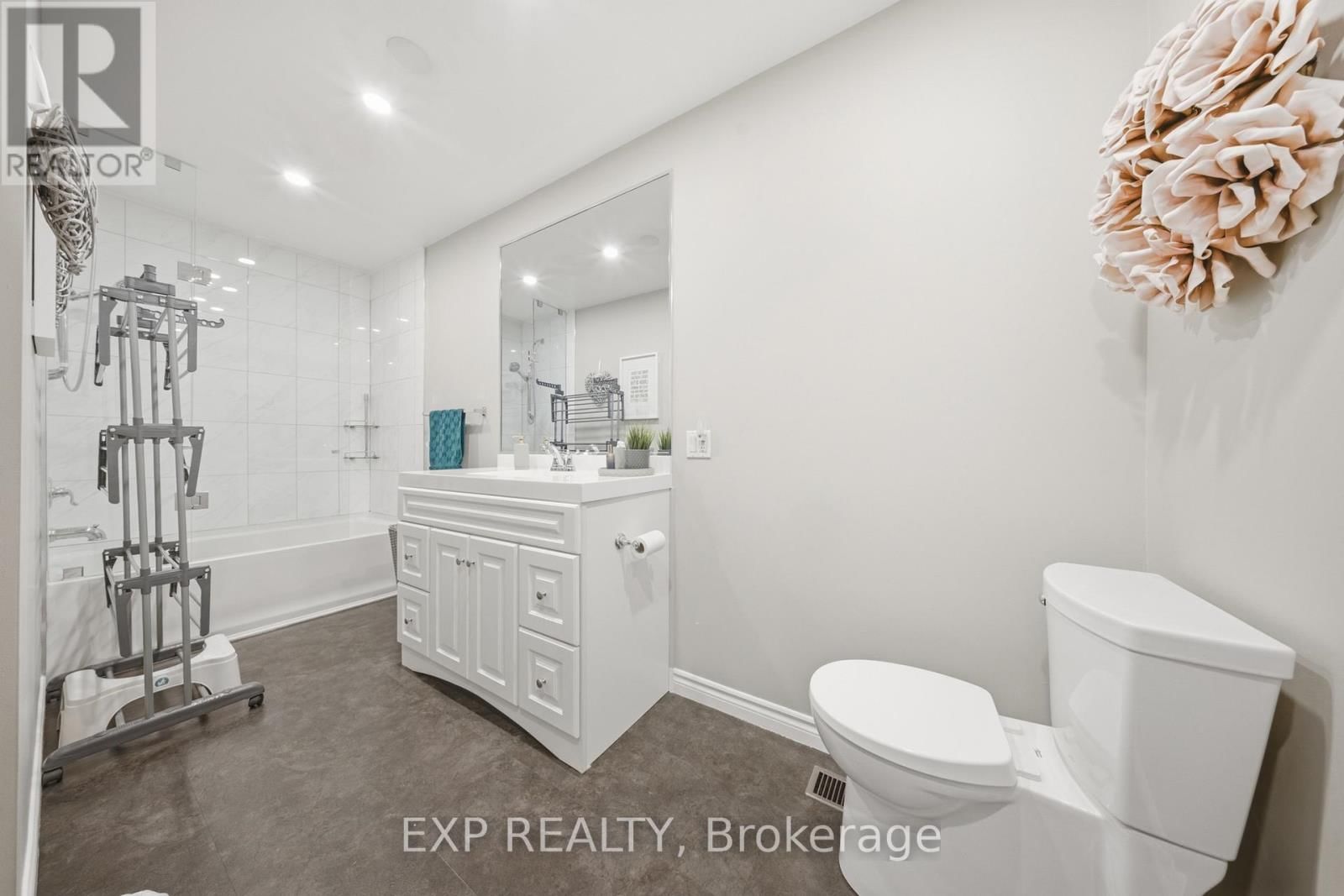 6092 CEDAR SPRINGS ROAD Image 17