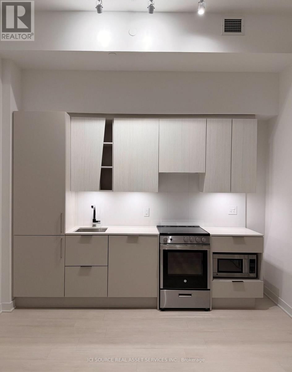 5501 - 3900 CONFEDERATION PARKWAY Image 3