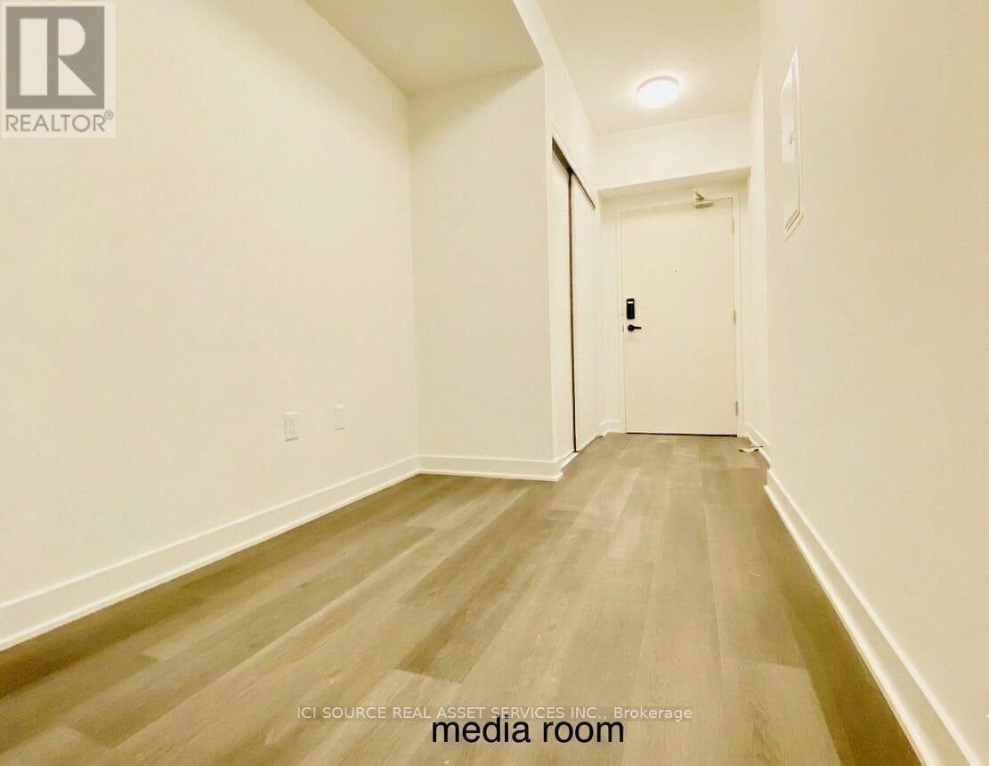 5501 - 3900 CONFEDERATION PARKWAY Image 7