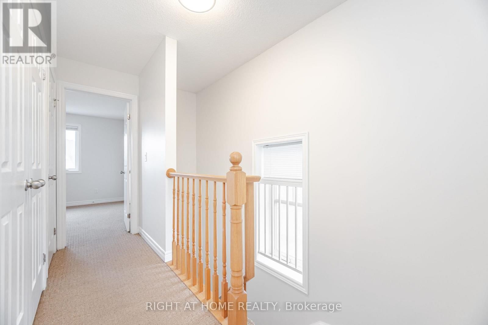 18 - 1380 COSTIGAN ROAD Image 15