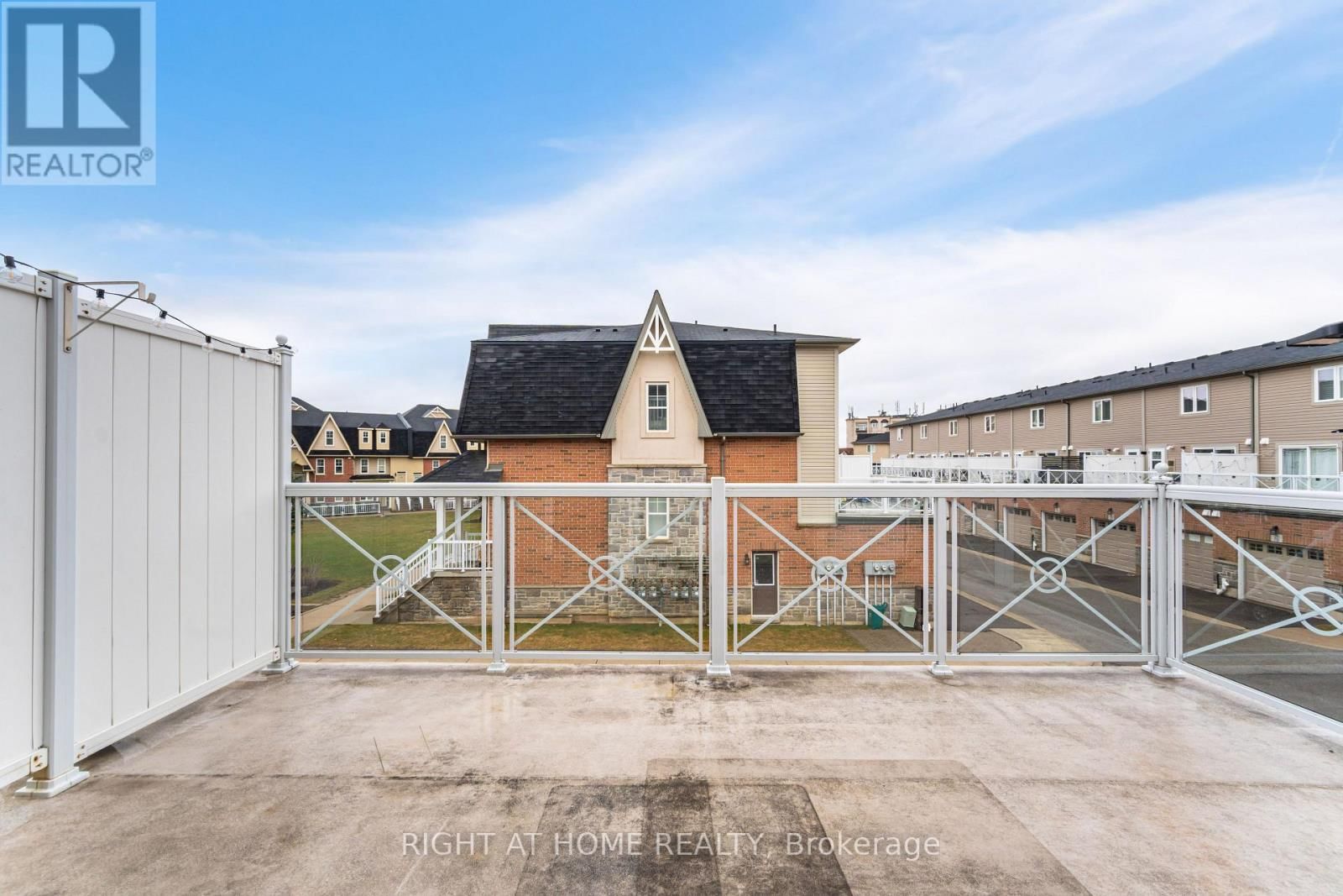 18 - 1380 COSTIGAN ROAD Image 22