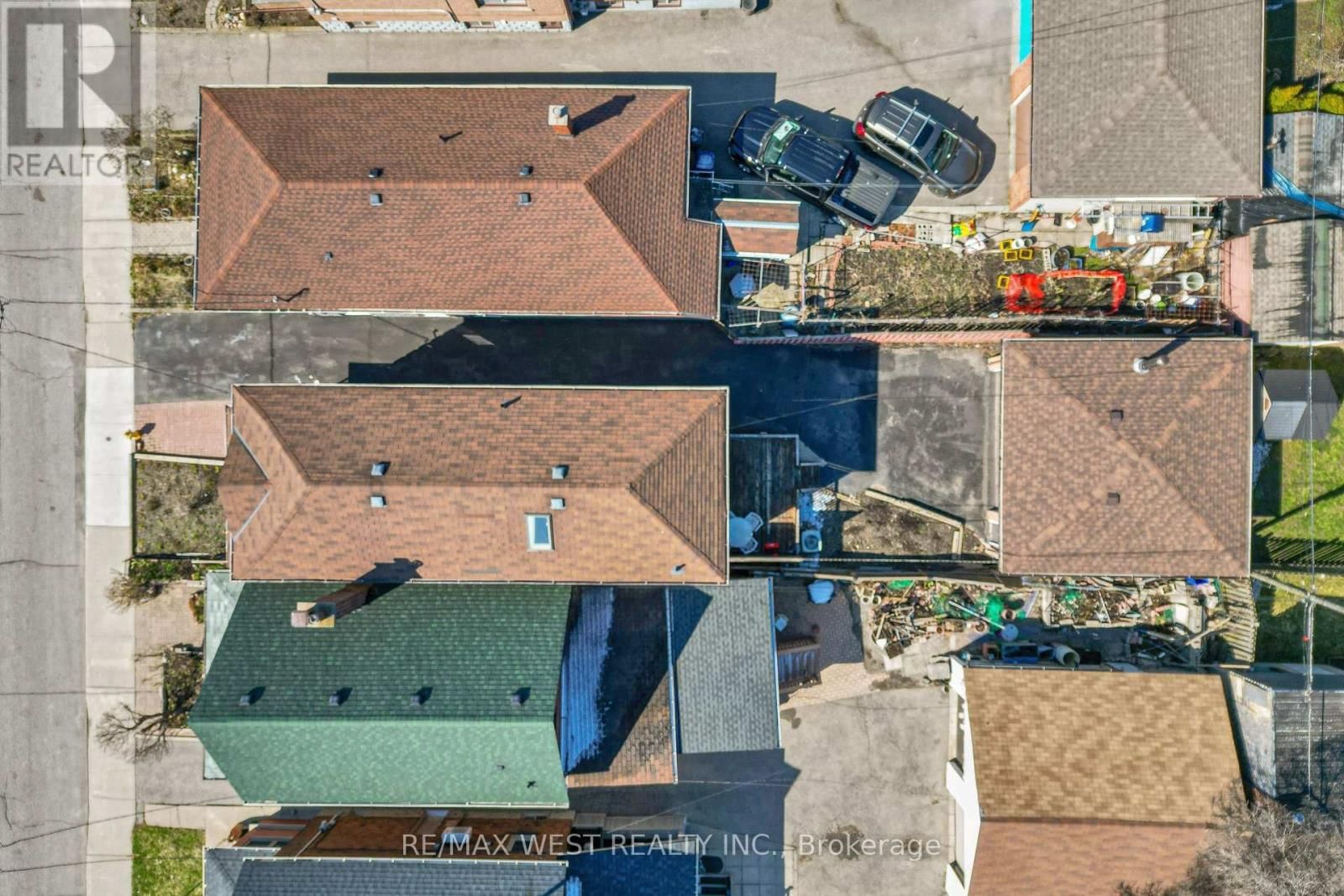 190 BELGRAVIA AVENUE Image 41