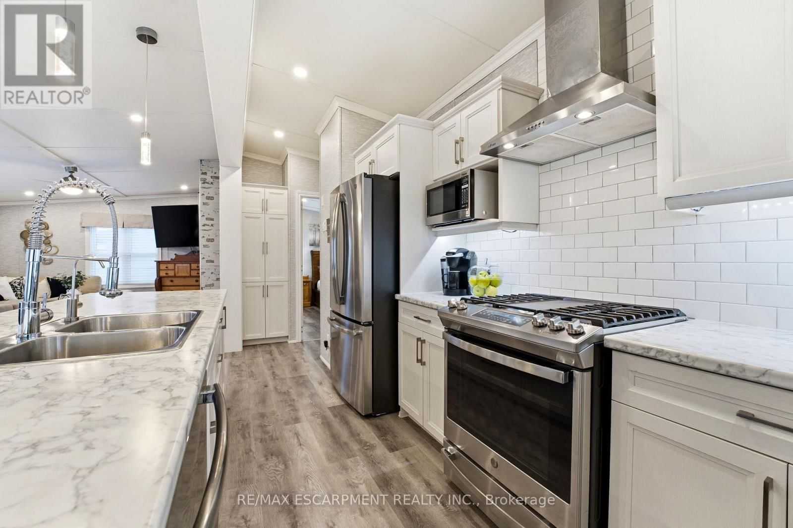 4449 MILBUROUGH LINE Image 10