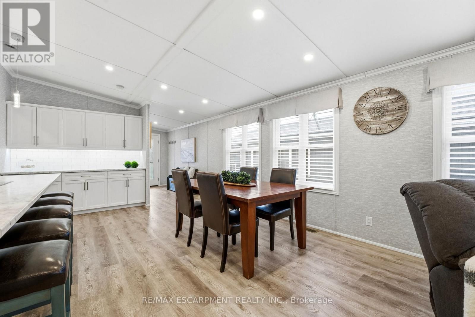 4449 MILBUROUGH LINE Image 14