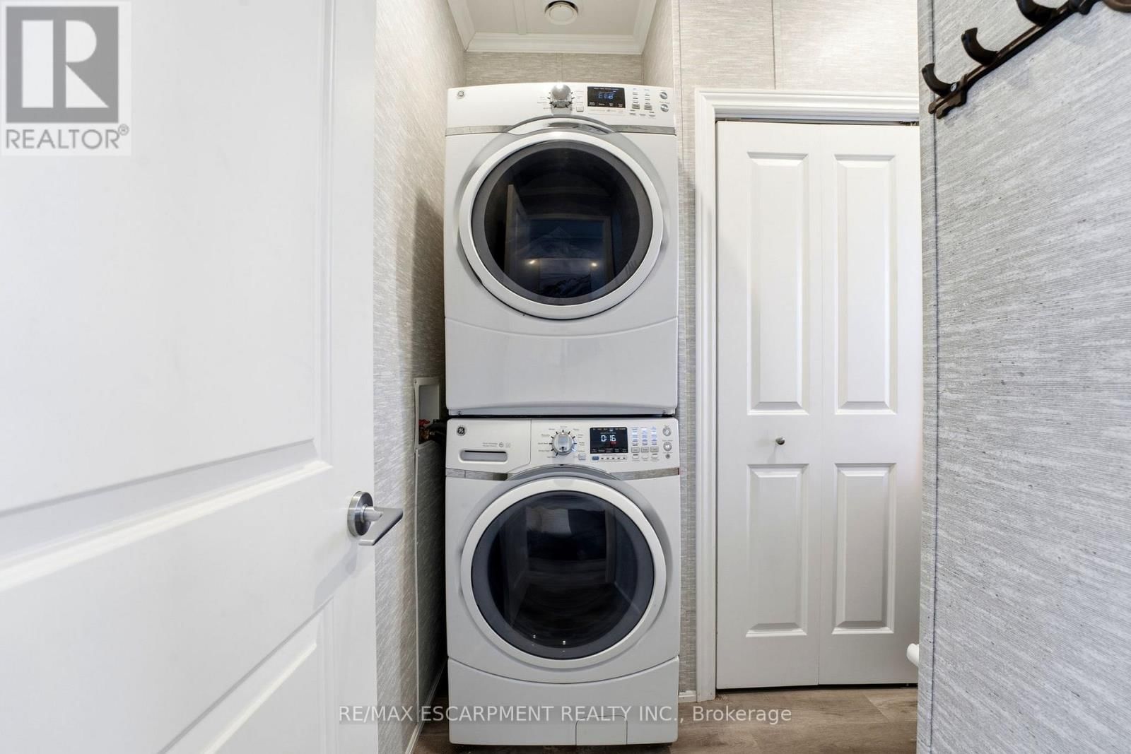 4449 MILBUROUGH LINE Image 23