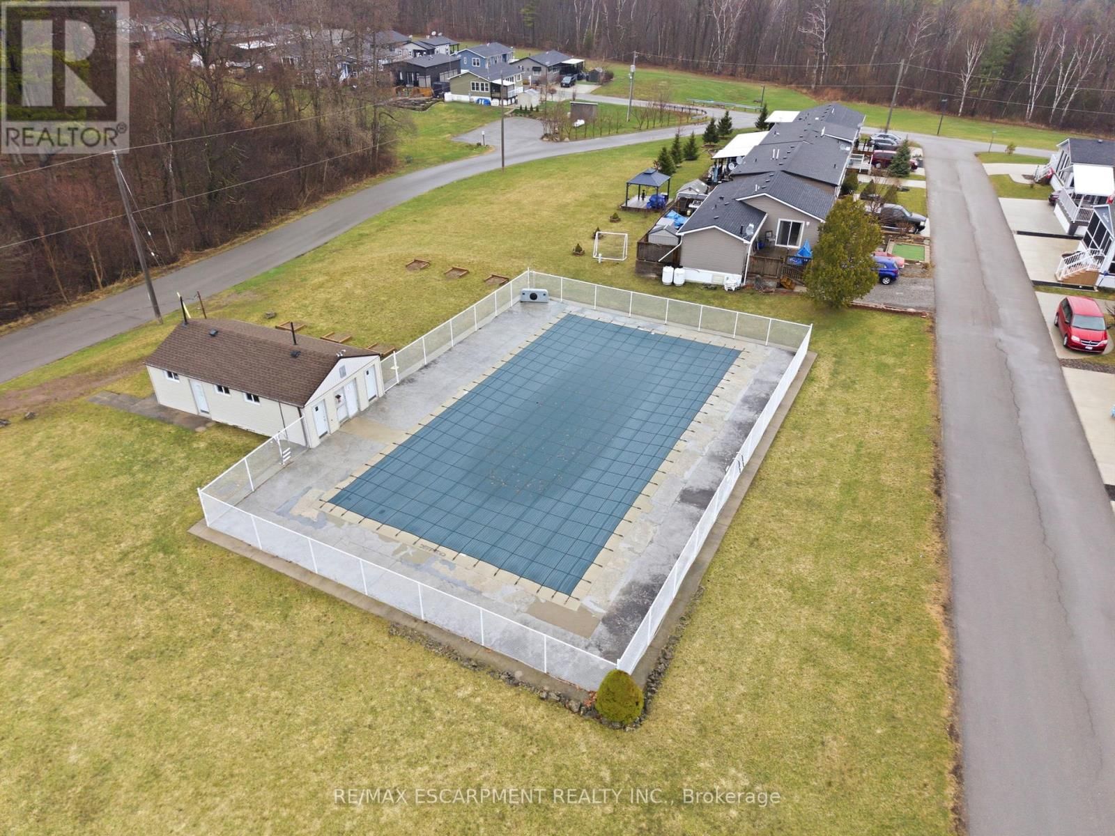 4449 MILBUROUGH LINE Image 25