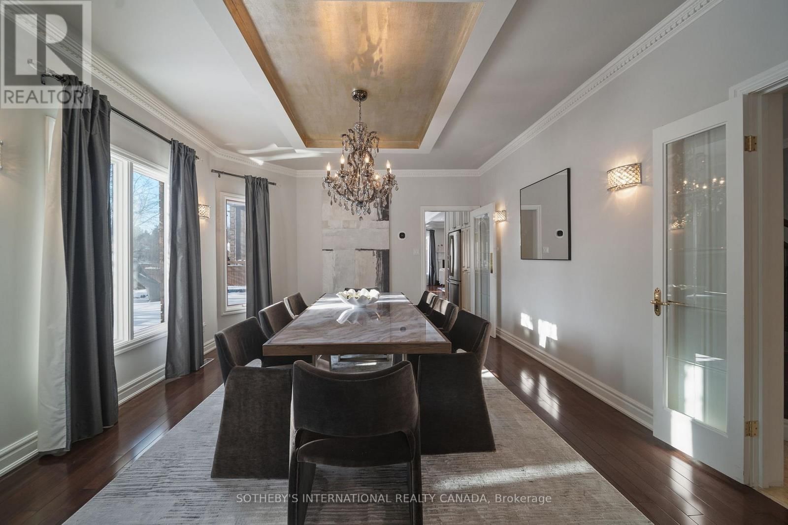 1939 CALGARY COURT Image 11