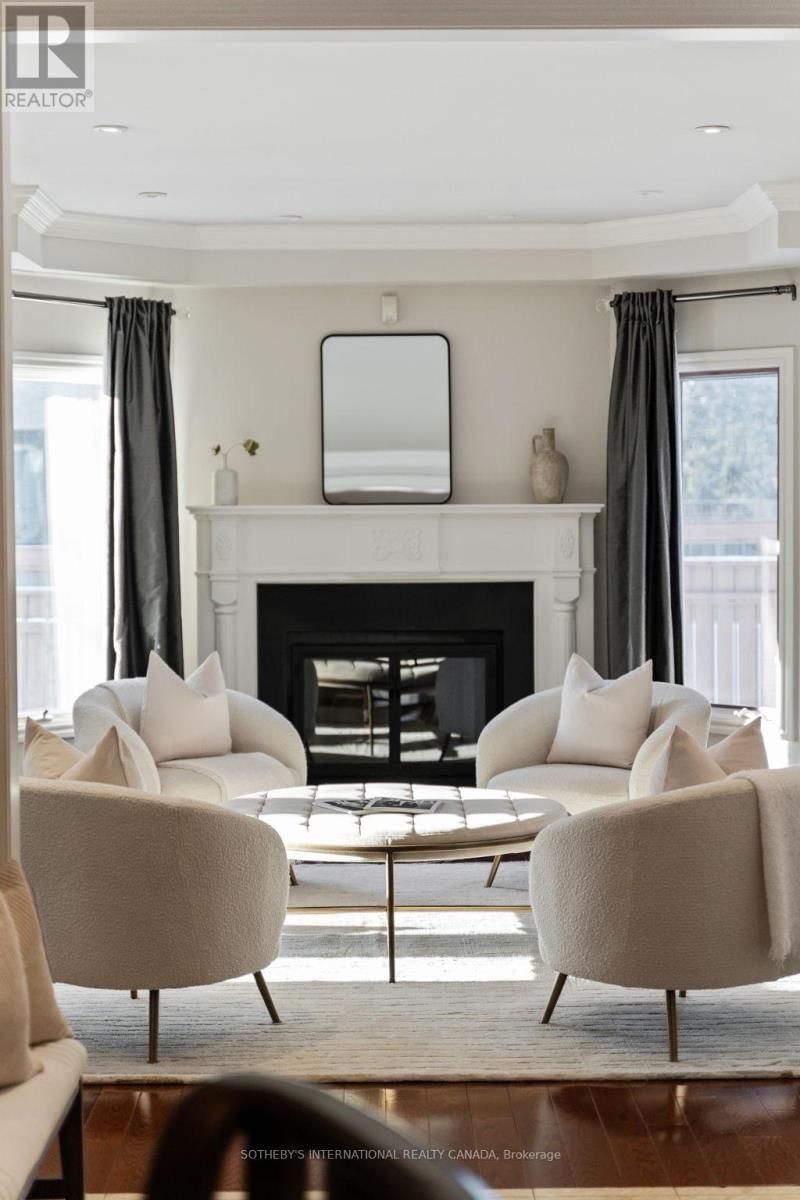 1939 CALGARY COURT Image 19