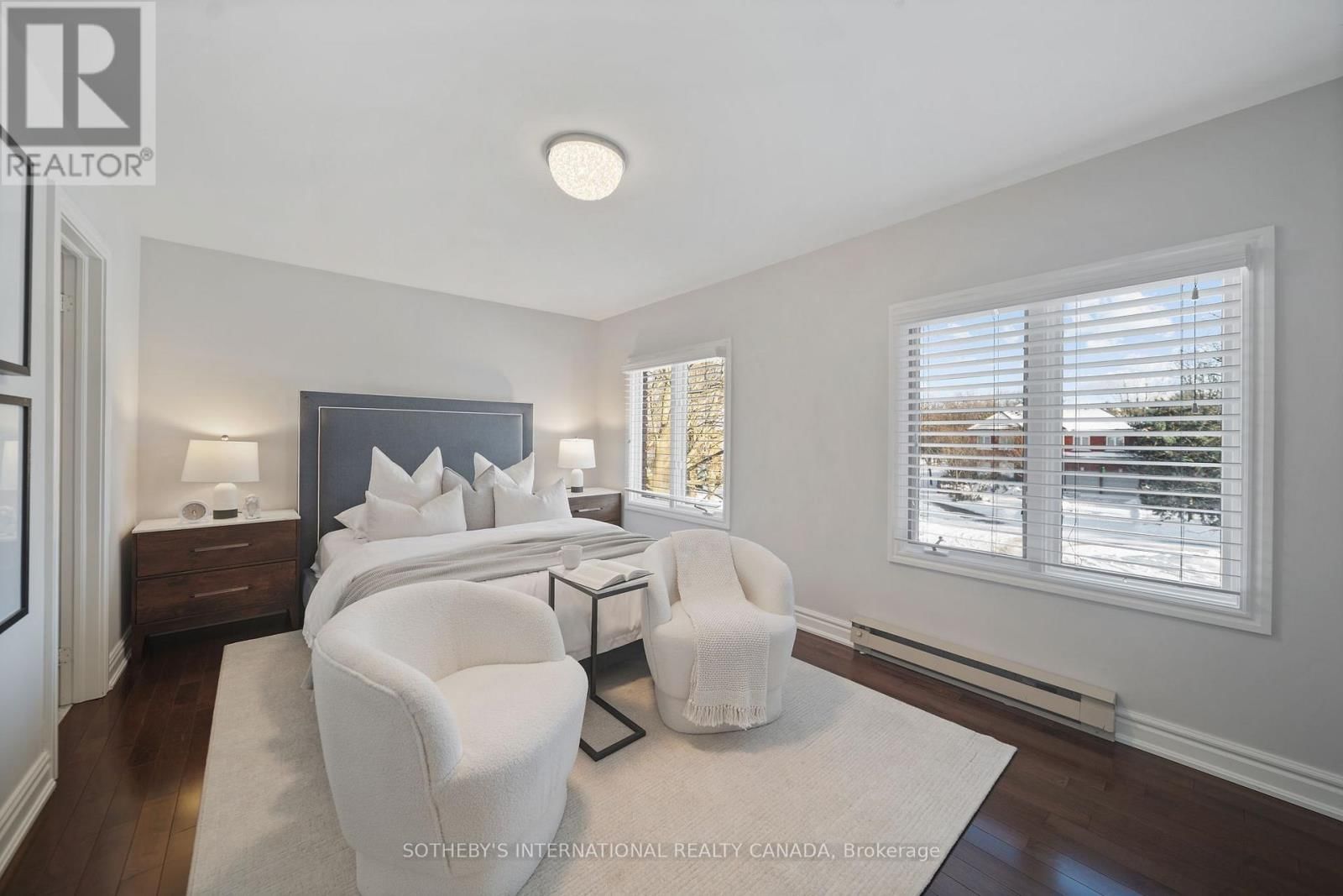 1939 CALGARY COURT Image 35