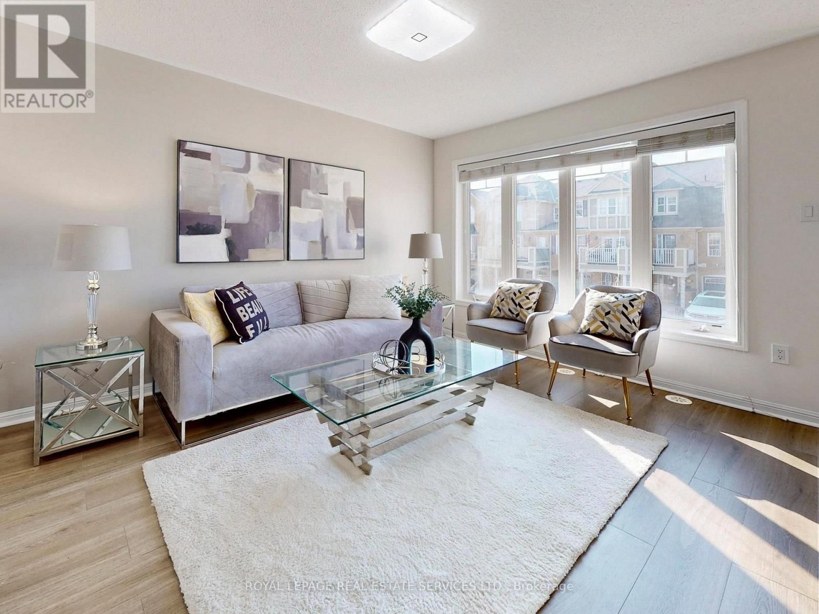 918 NADALIN HEIGHTS Image 7