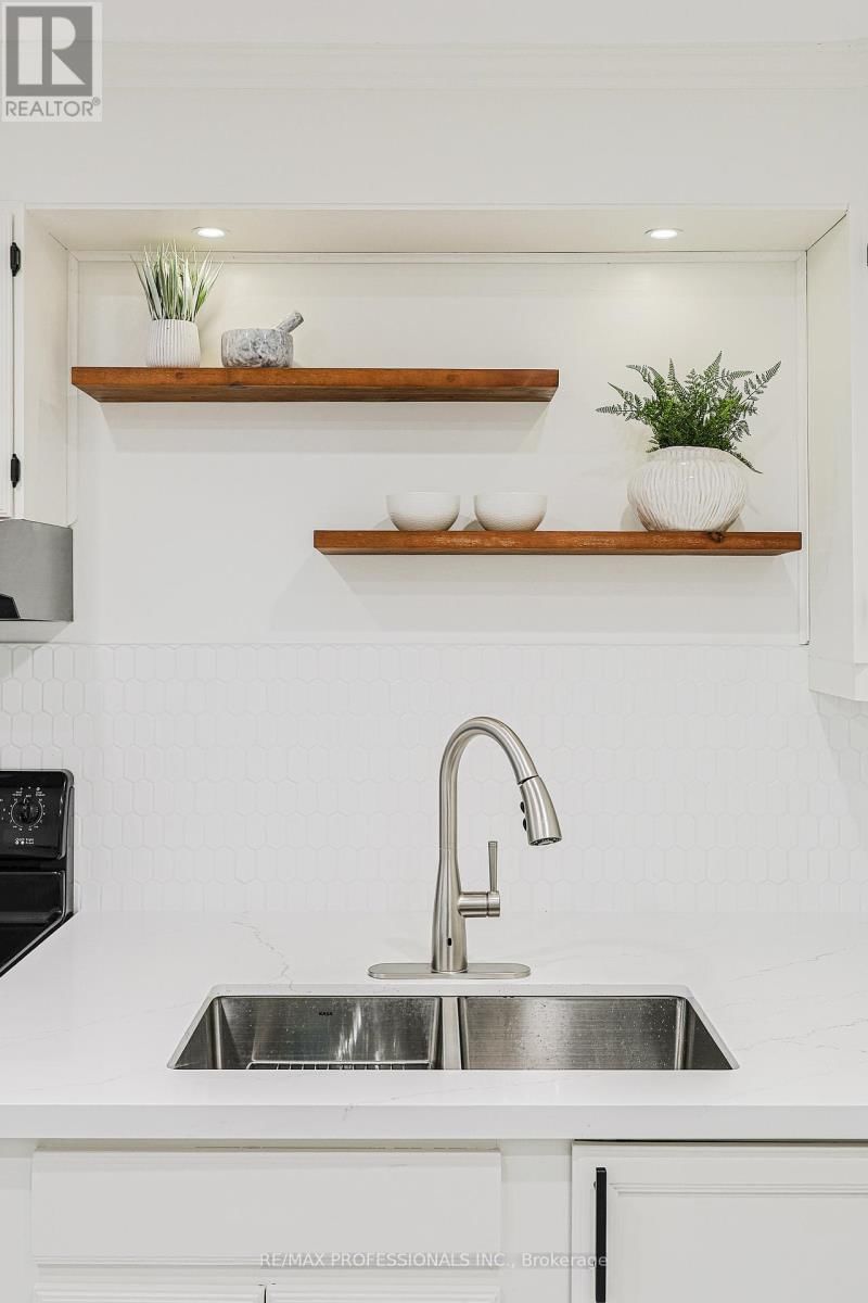 19 SEALCOVE DRIVE Image 17