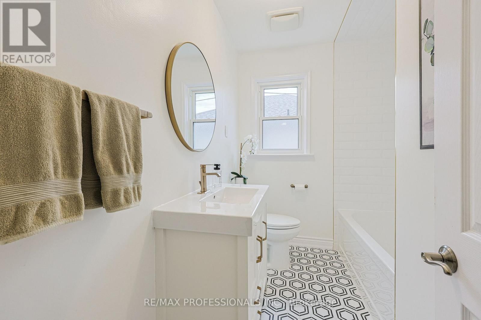 19 SEALCOVE DRIVE Image 22