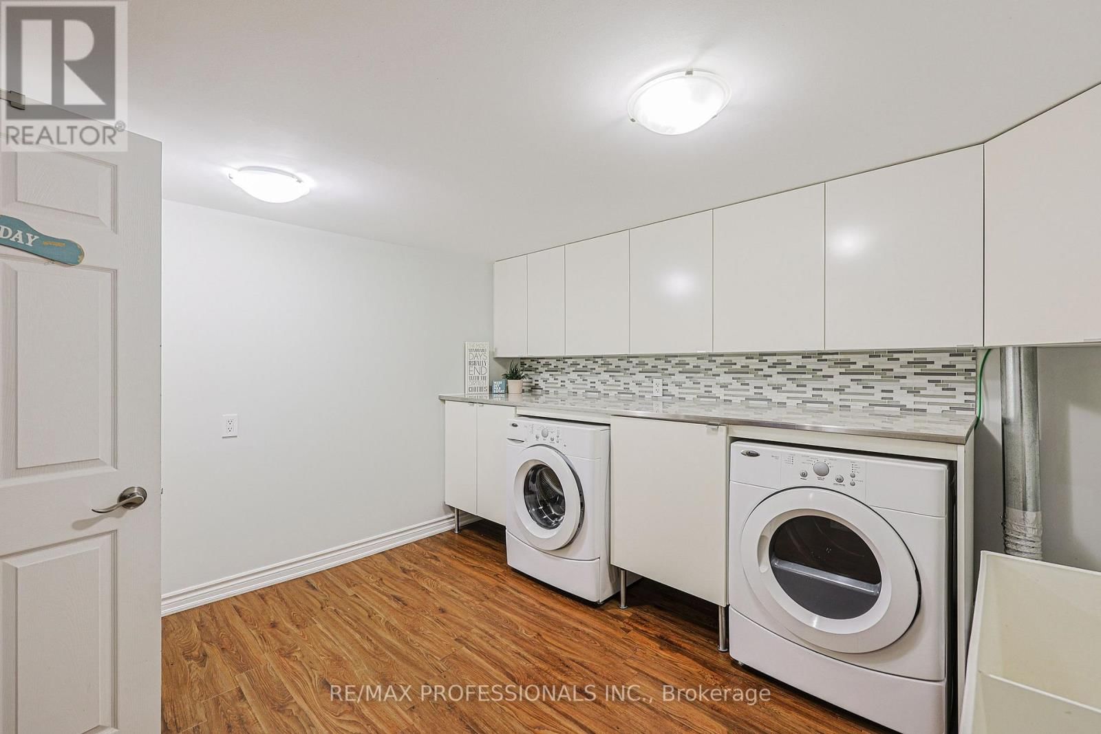 19 SEALCOVE DRIVE Image 33