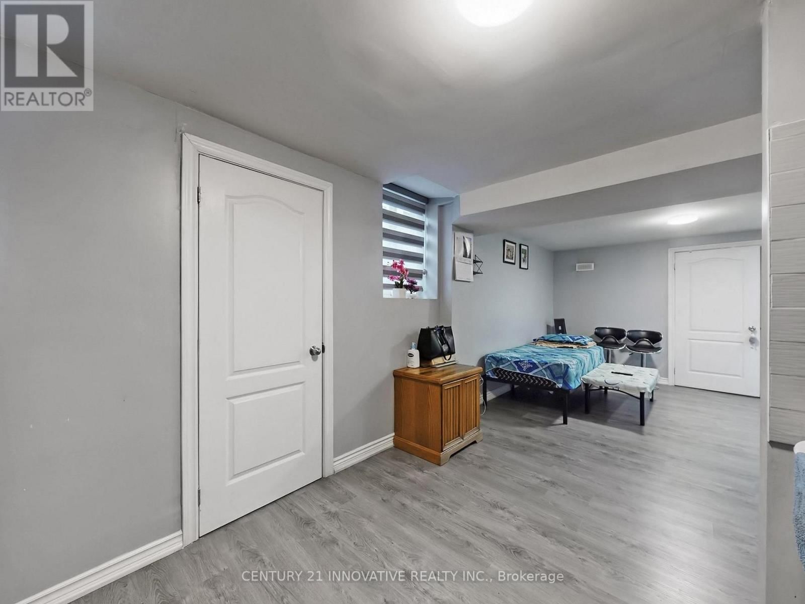 9 HEATHERDALE DRIVE Image 38