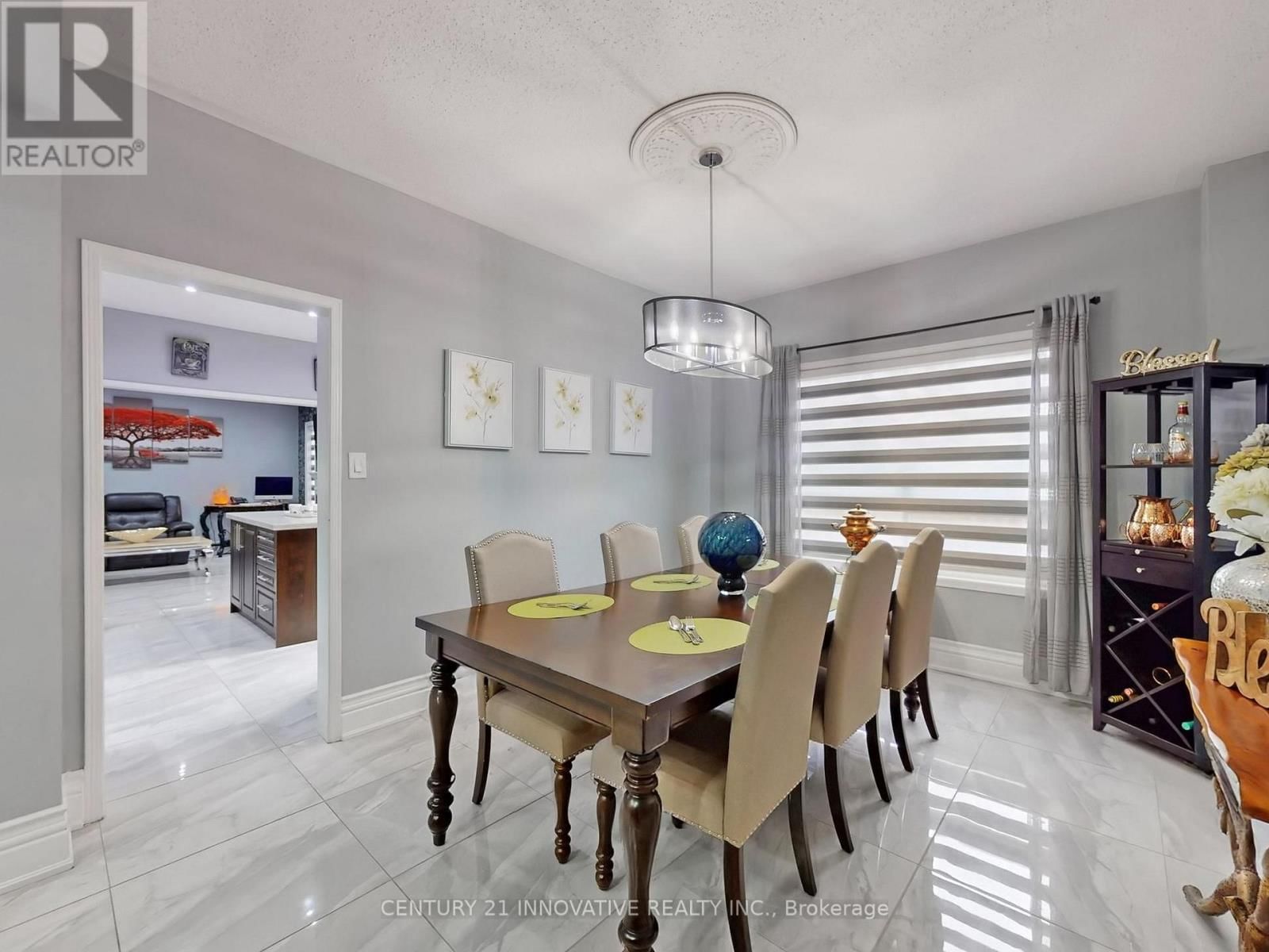 9 HEATHERDALE DRIVE Image 9