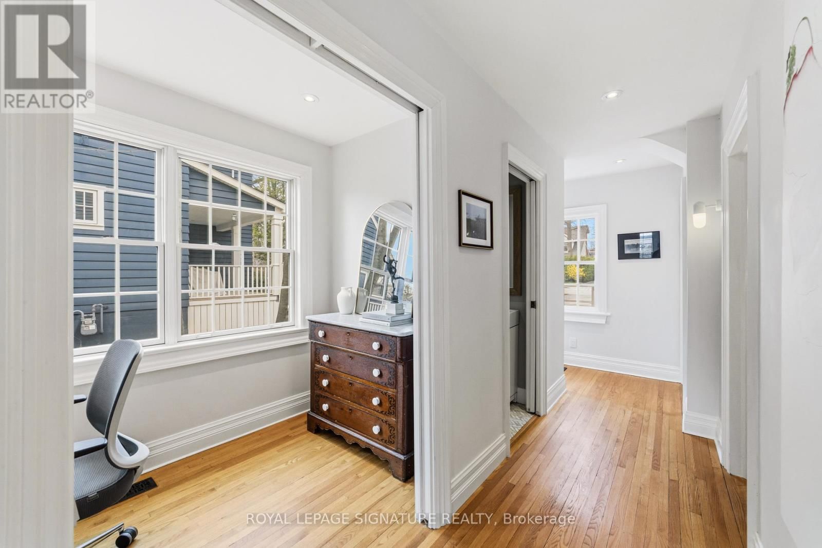 348 DOUGLAS AVENUE Image 17