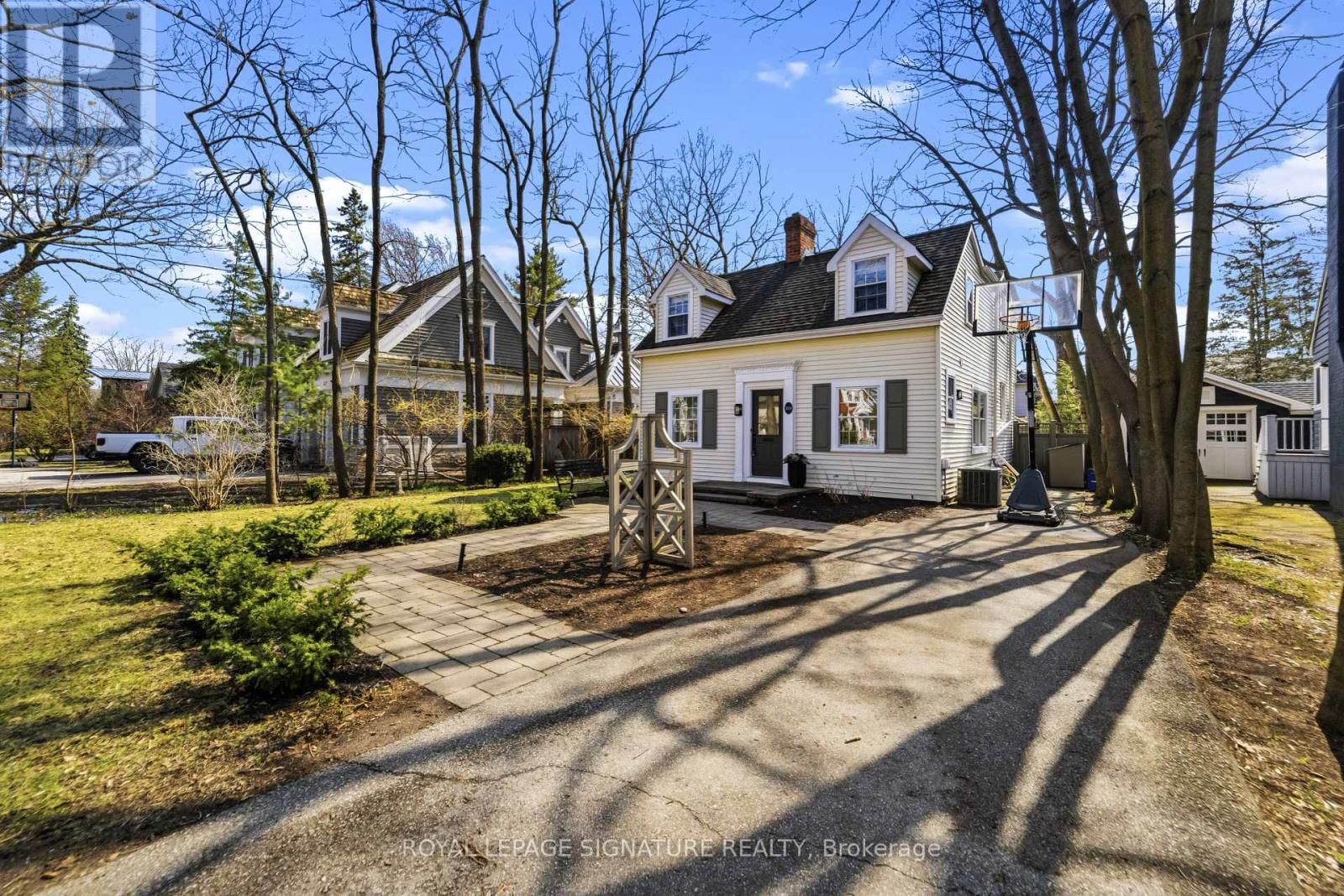 348 DOUGLAS AVENUE Image 2