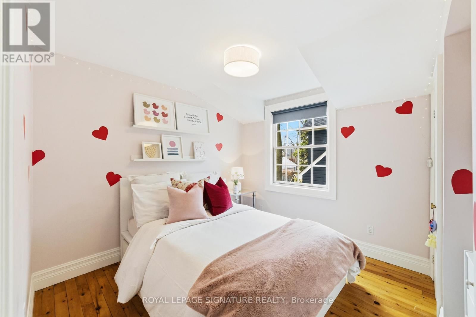 348 DOUGLAS AVENUE Image 23