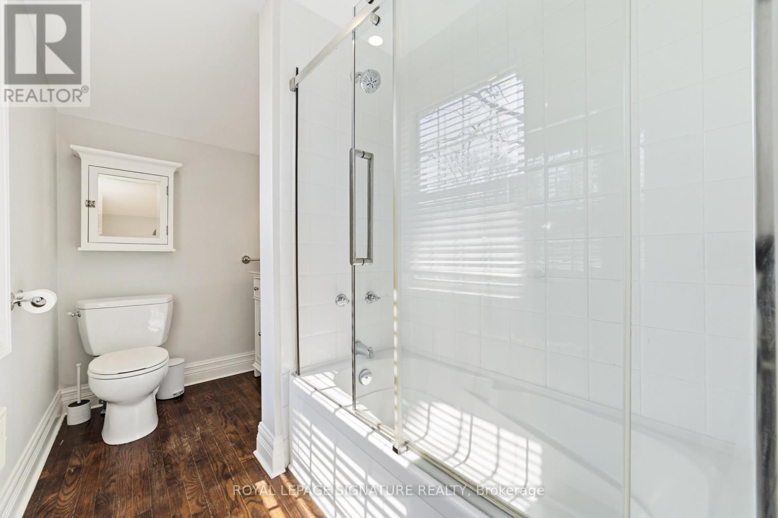 348 DOUGLAS AVENUE Image 27