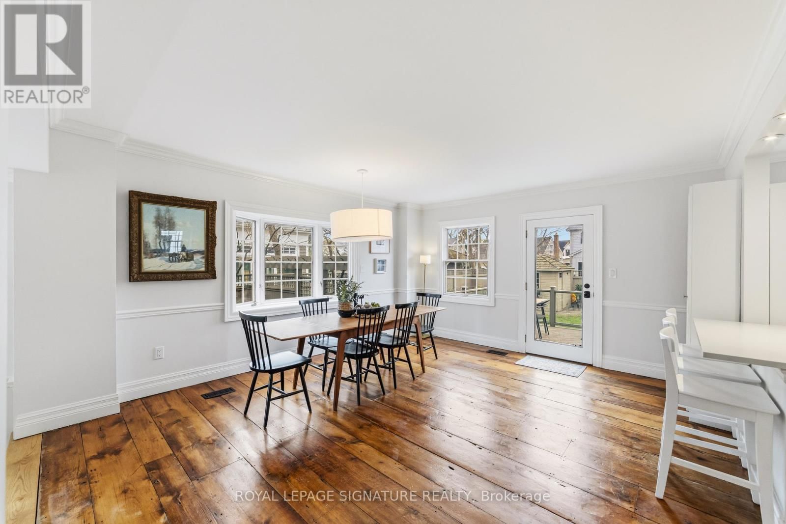 348 DOUGLAS AVENUE Image 7