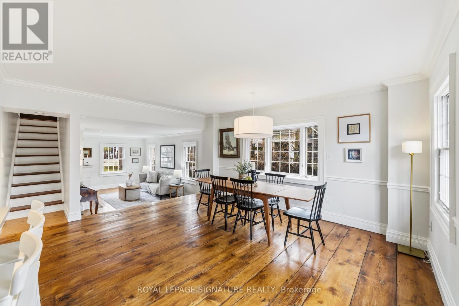 348 DOUGLAS AVENUE Image 9