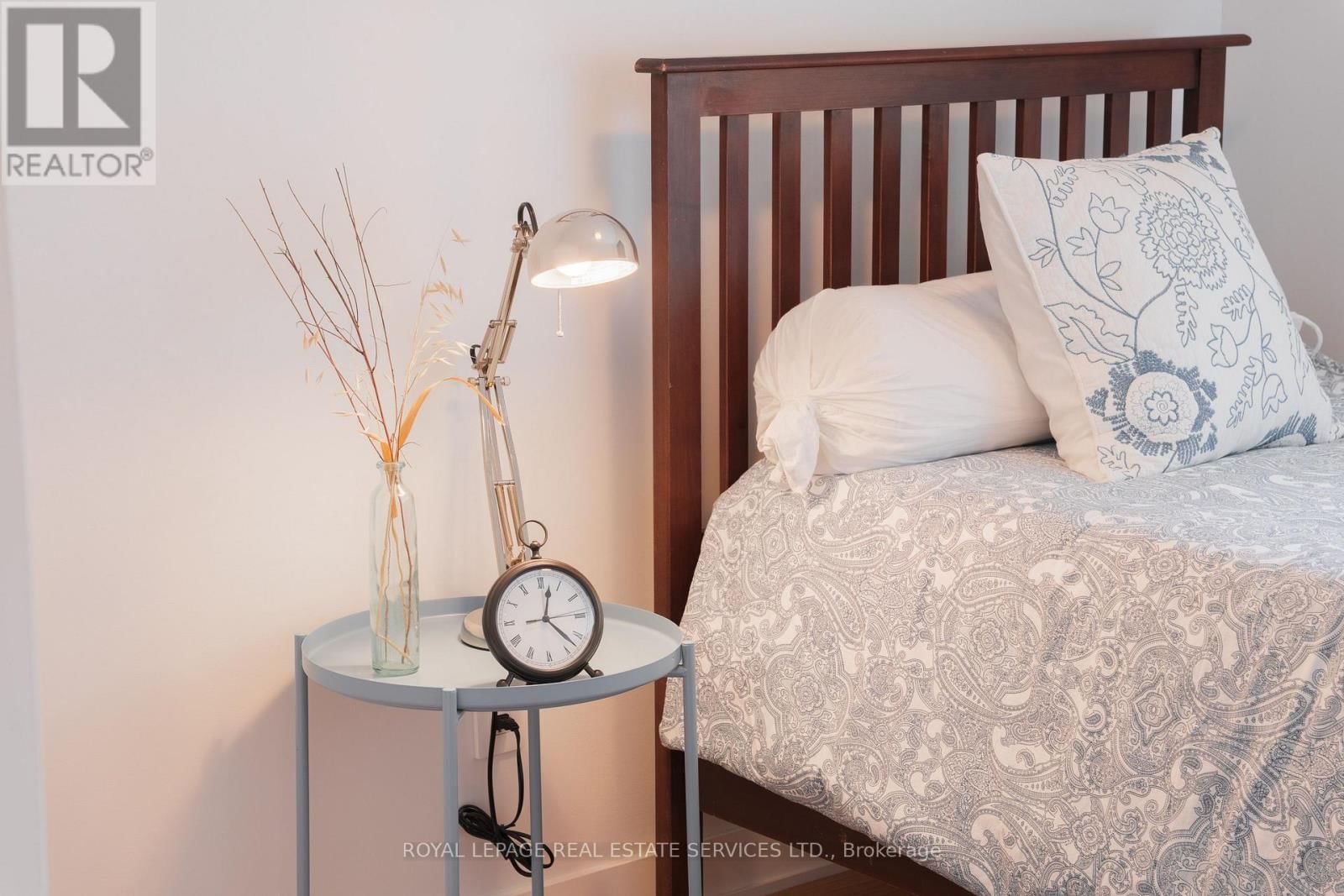 2331 ONTARIO STREET Image 19