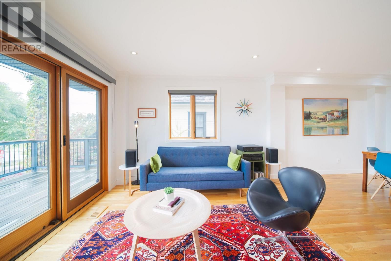 2331 ONTARIO STREET Image 3