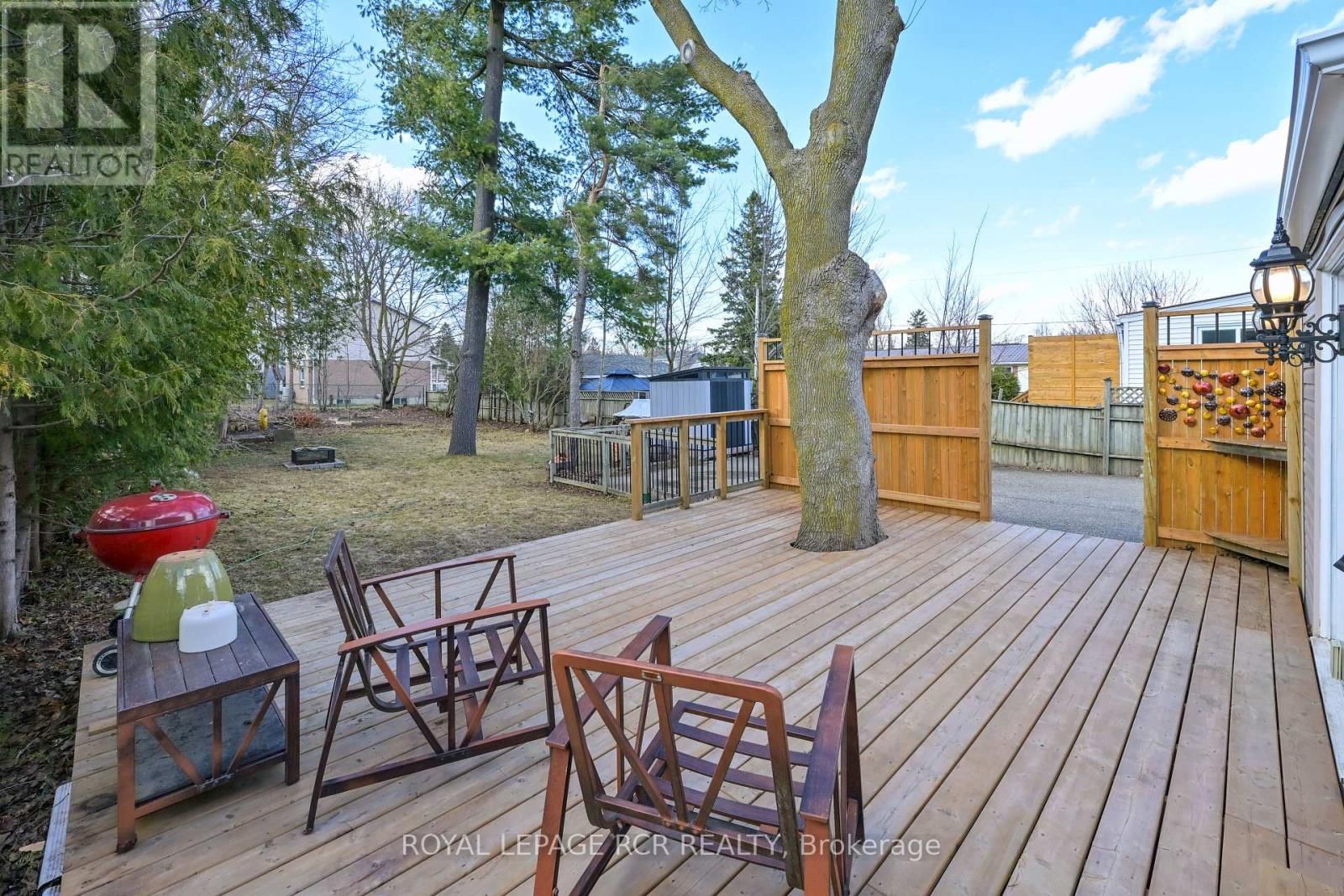 48 TOWNLINE Image 31