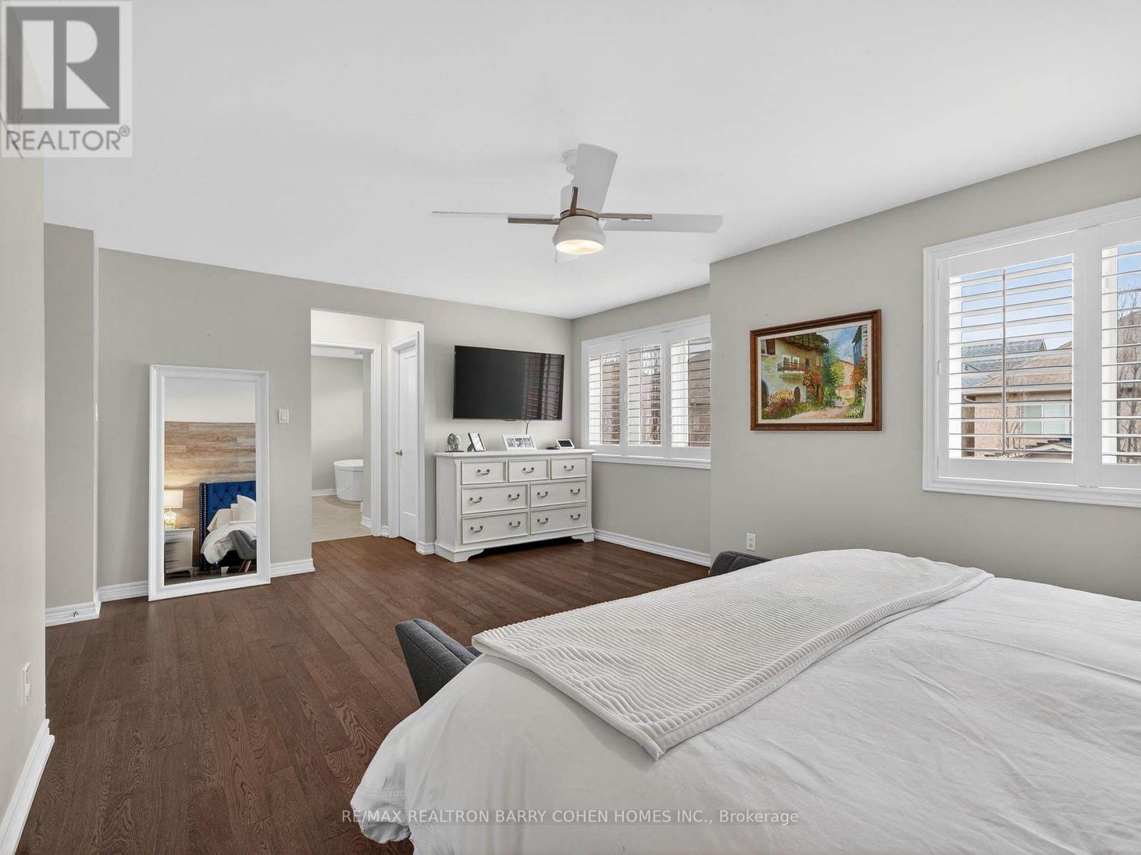 3225 SALTAIRE CRESCENT Image 17