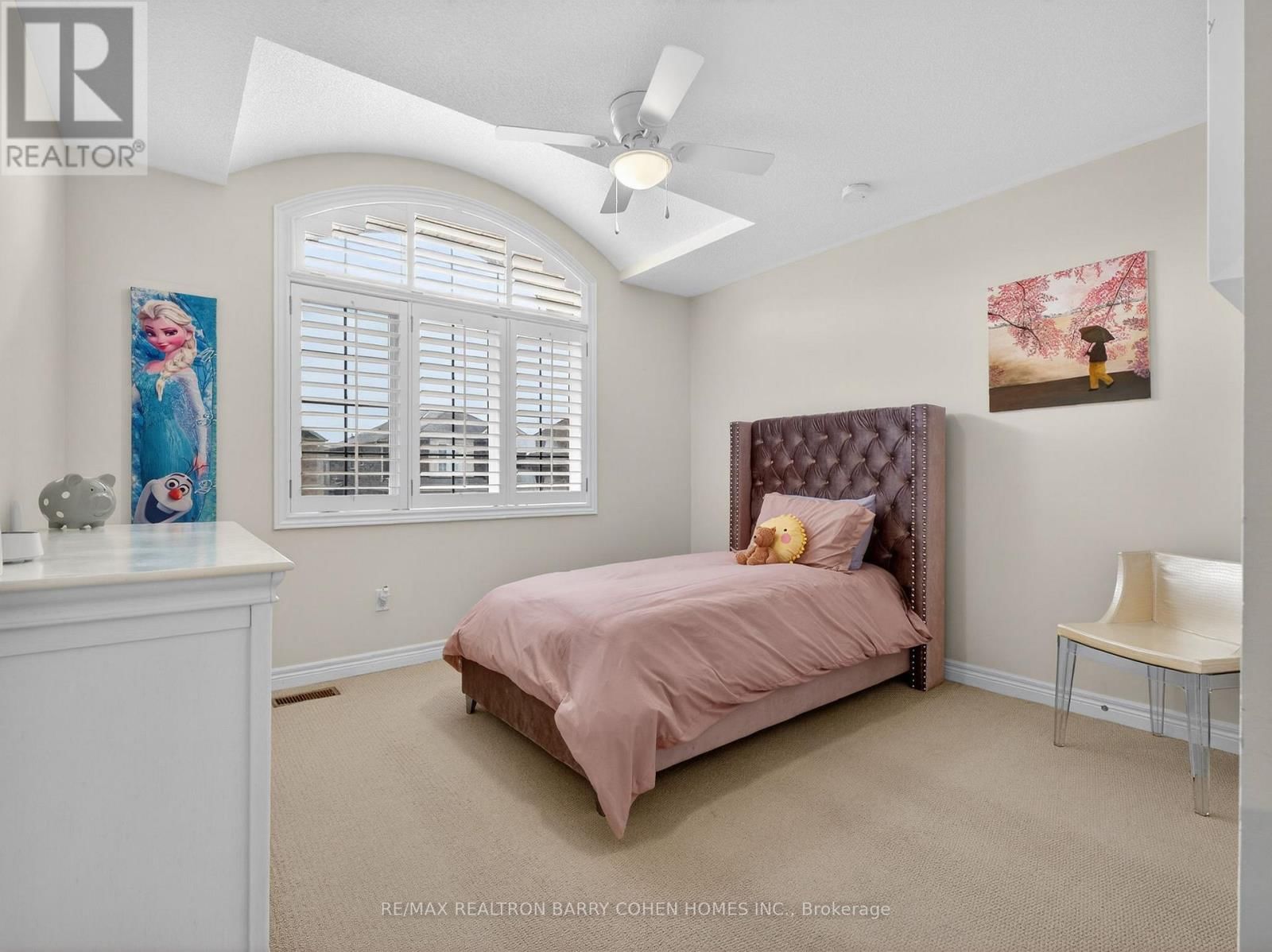 3225 SALTAIRE CRESCENT Image 23