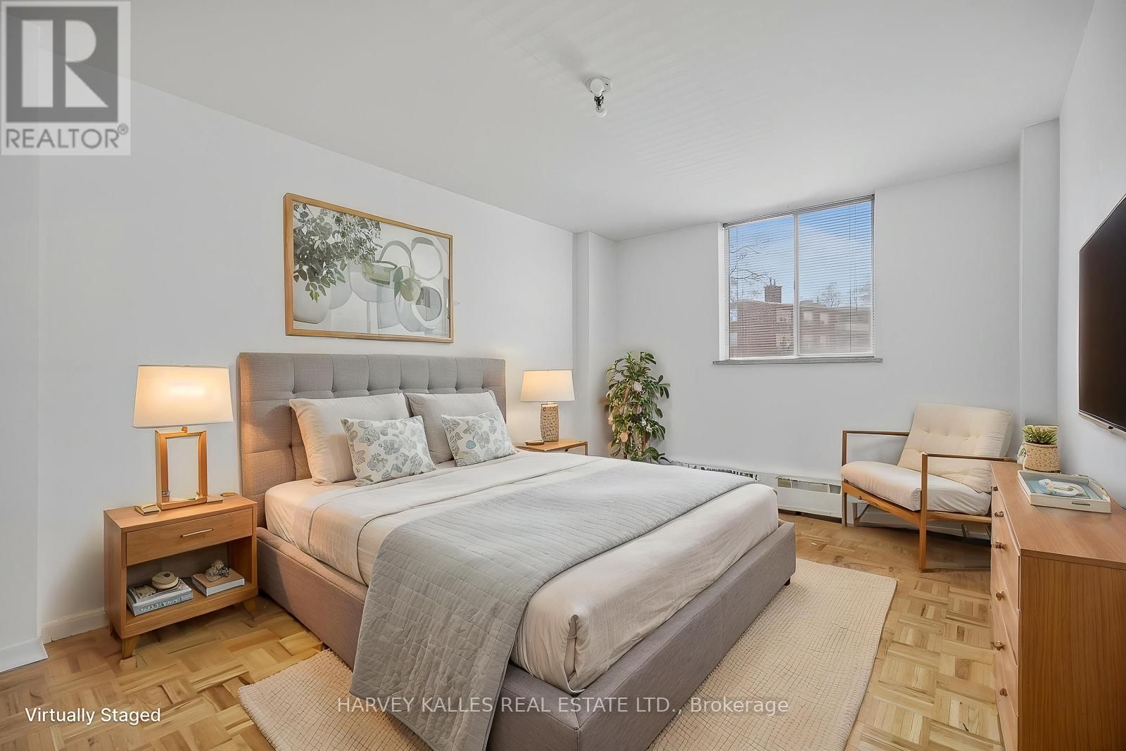 206 - 80 COE HILL DRIVE Image 18