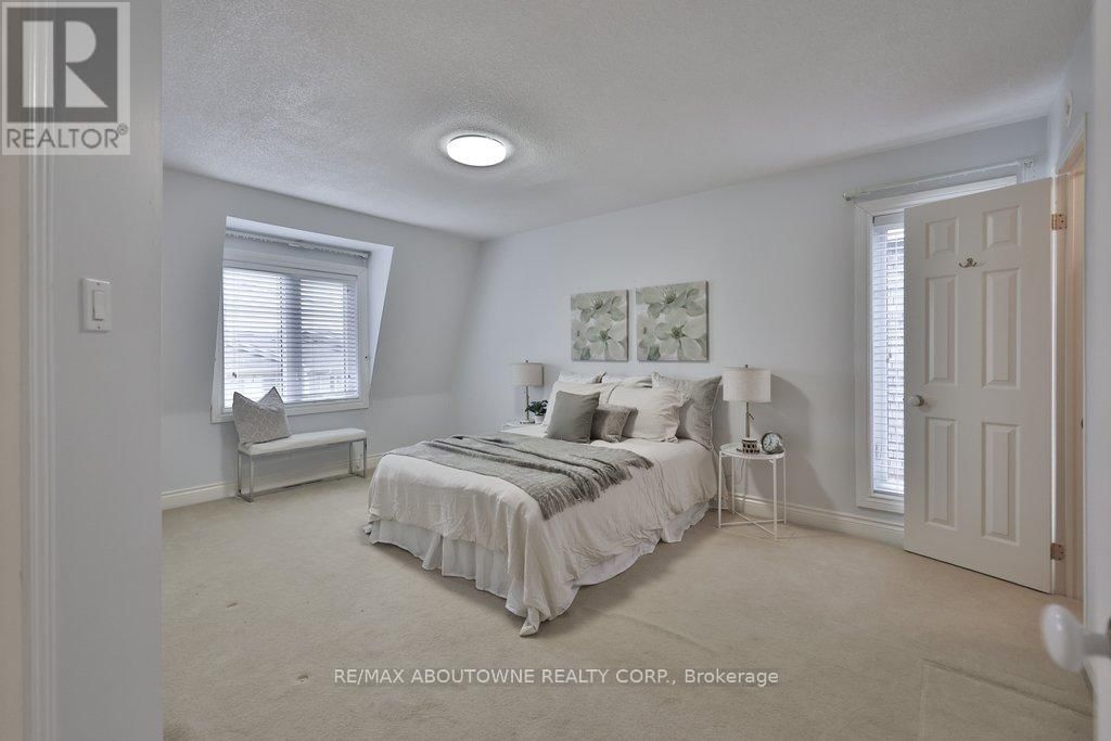 86 FORSYTHE STREET Image 23