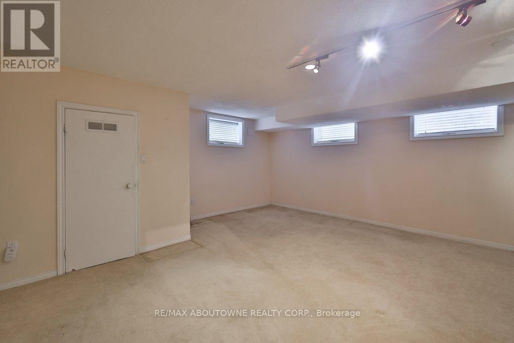 86 FORSYTHE STREET Image 34