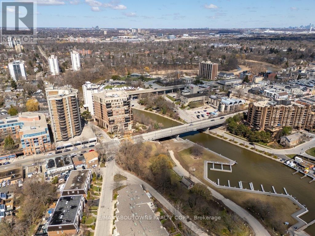 86 FORSYTHE STREET Image 49