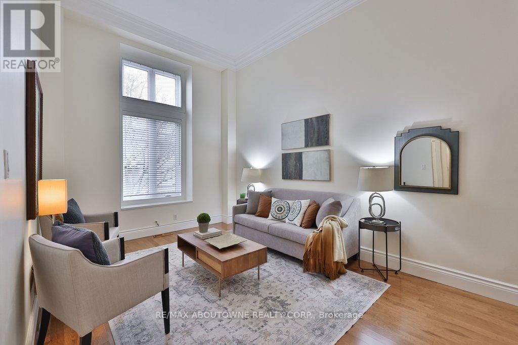 86 FORSYTHE STREET Image 5