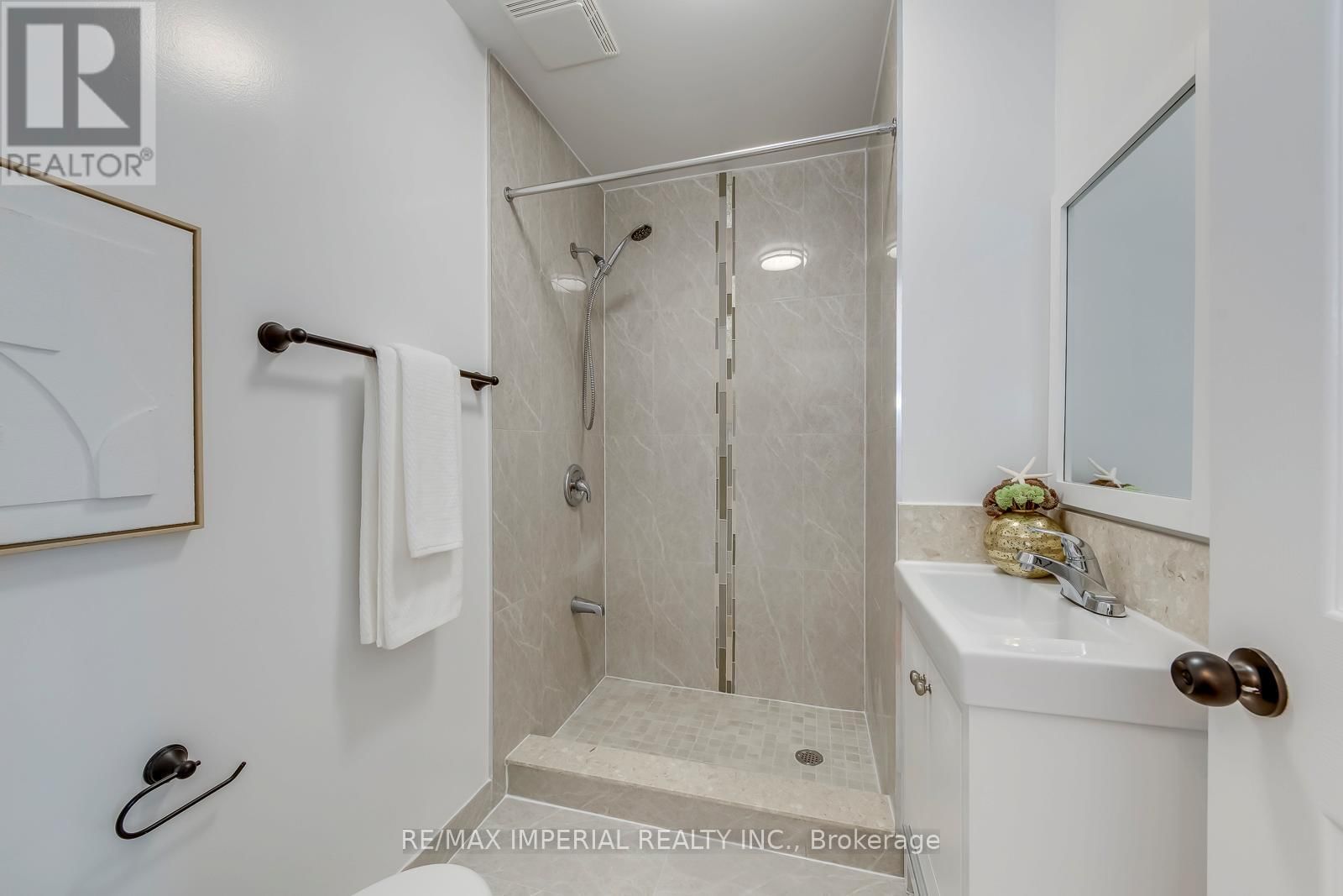 4769 ALLEGHENY ROAD Image 35