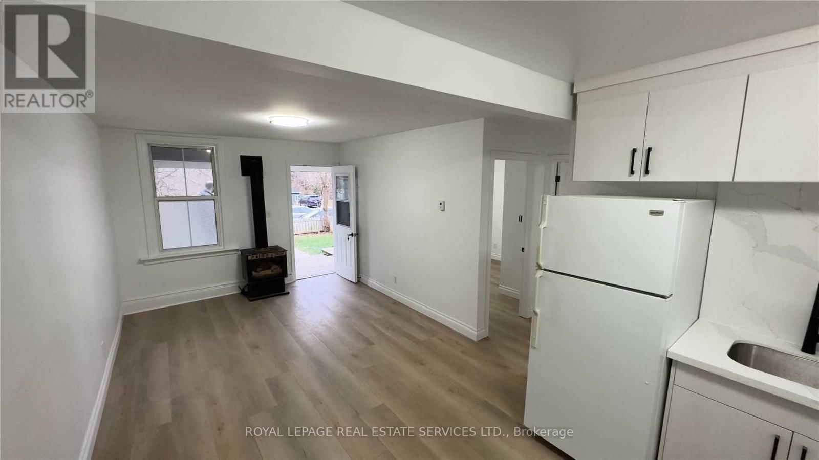 21 - 23 CHURCH STREET WEST Image 2