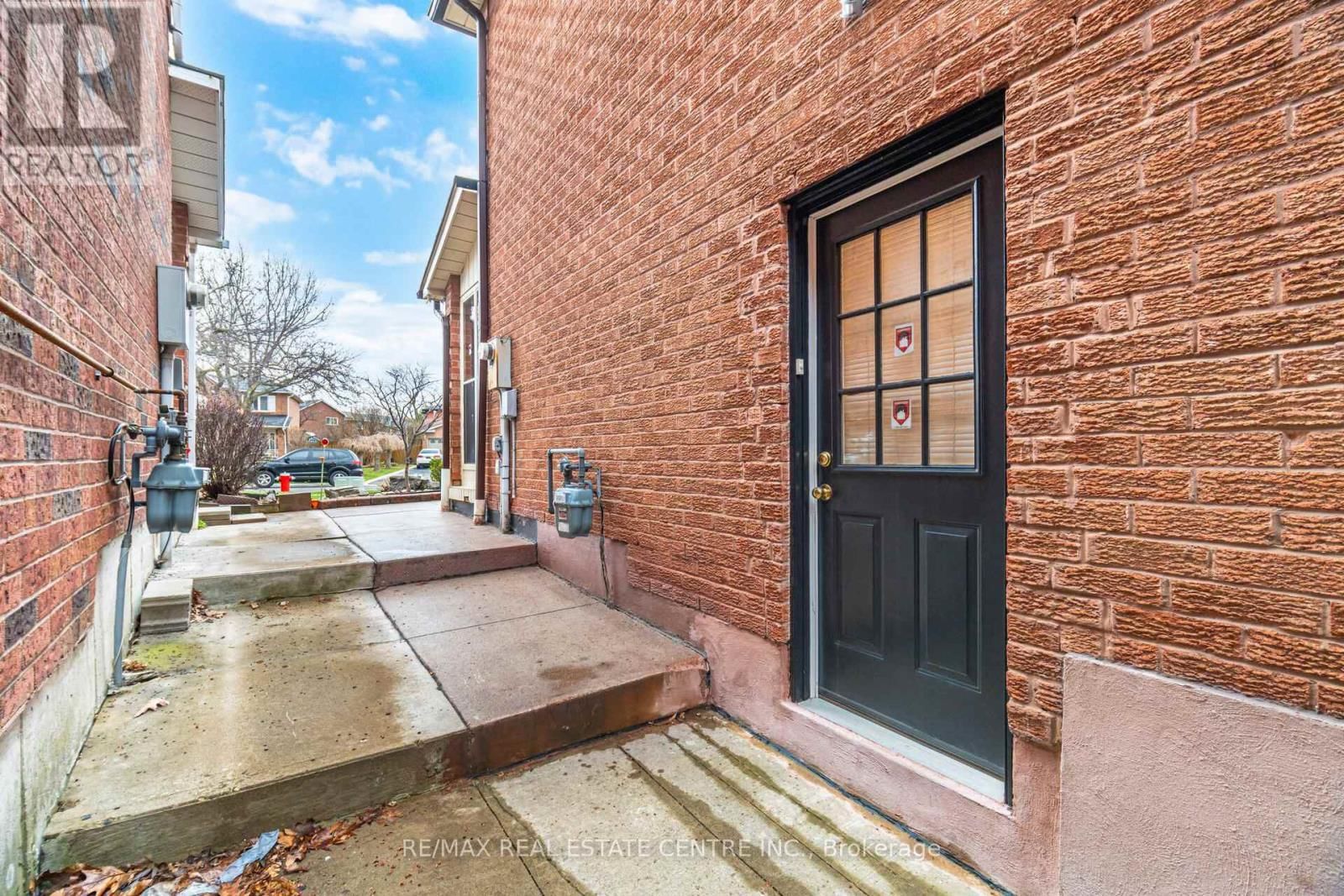 4616 OWL CIRCLE Image 34