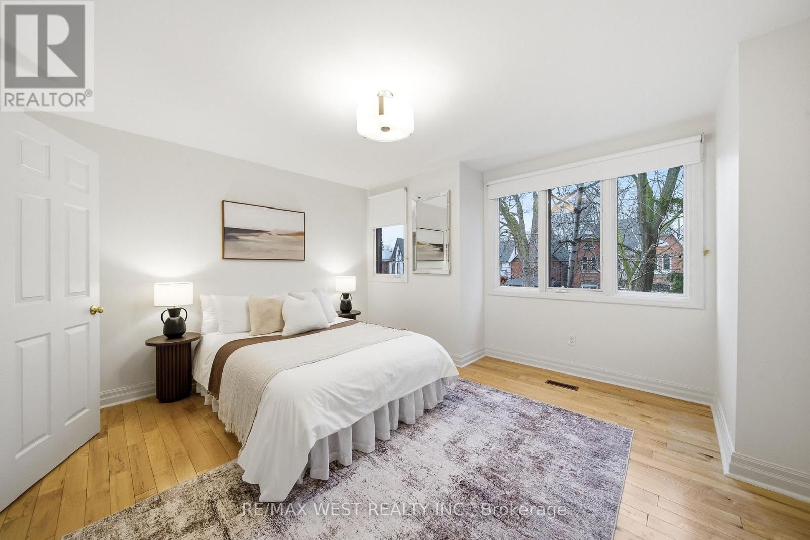 79 LAWS STREET Image 10