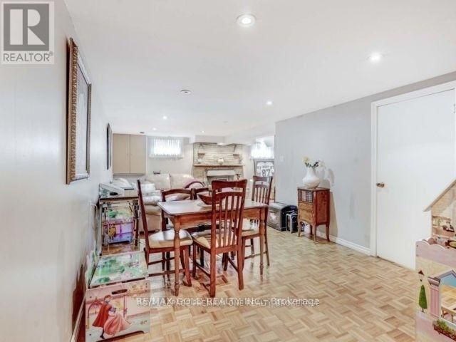 6 MONACO COURT Image 19