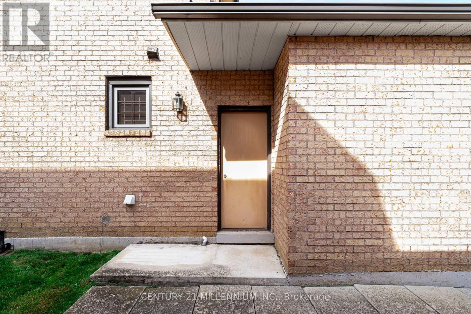 10 PHELPS DRIVE Image 33