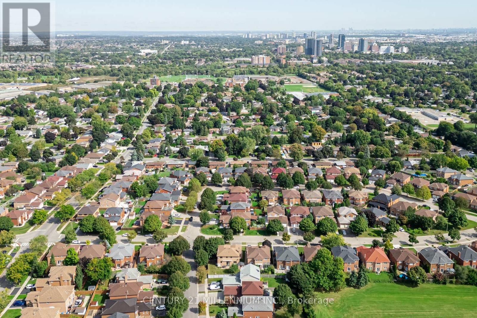 10 PHELPS DRIVE Image 38